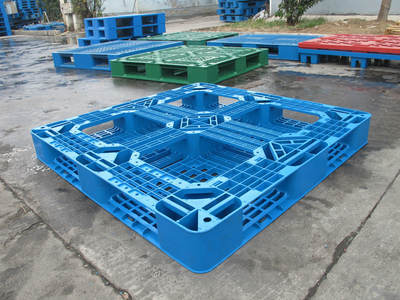 【廠家直銷|出口塑料托盤|集裝箱塑料托盤|田字網(wǎng)格1080*1080*125】?jī)r(jià)格,廠家,圖片,塑膠托盤,山東力揚(yáng)塑業(yè)-